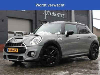 Grijs Occasion 2019 Mini Cooper S Hatchback | € 24.950 (Eerlijke prijs)