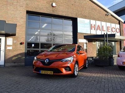 Oranje Gebruikt 2020 Renault Clio V Hatchback | € 11.250 (Goede deal)