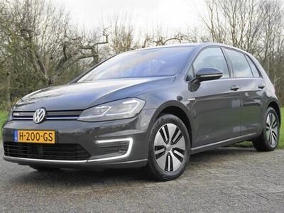 tweedehands VW e-Golf E-DITION ECC Airco Navigatie Warmtepomp verwarmde stoelen