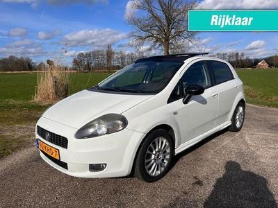 tweedehands Fiat Punto 1.4 / AIRCO / PANORAMA / **apk 23-11-24