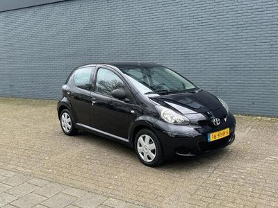 tweedehands Toyota Aygo 1.0-12V Now