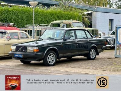 Grijs Gebruikt 1991 Volvo 240 Sedan | € 9.450