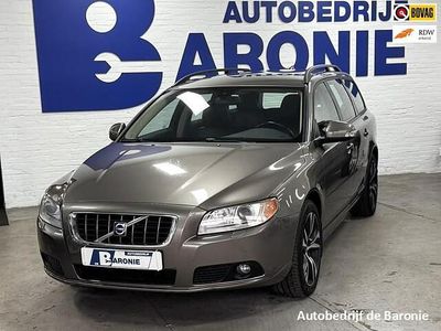 Grijs Occasion 2008 Volvo V70 Kinetic Stationwagen | € 9.995 (Eerlijke prijs)