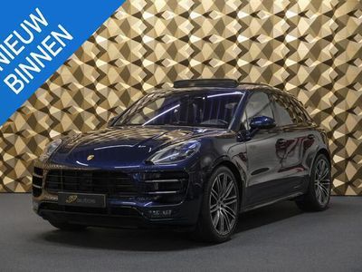 tweedehands Porsche Macan Turbo 3.6 400pk NLauto Panoramadak Luchtvering PASM Sportuitlaat Adaptive cruise Stoelkoeling PDLS+