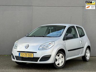 Hatchback Occasion 2008 Renault Twingo Authentique Hatchback | € 2.950 (Iets duurder)