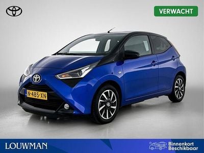 Blauw Gebruikt 2022 Toyota Aygo X-cite Hatchback | € 14.950 (Eerlijke prijs)