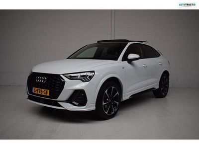 Wit (metallic) Gebruikt 2022 Audi Q3 Sportback S-Line SUV | € 39.945 (Goede deal)