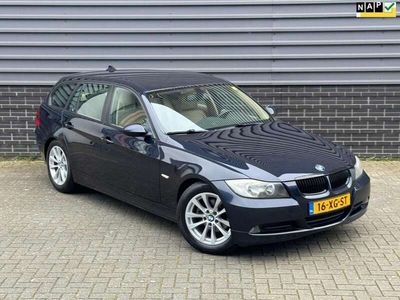 tweedehands BMW 320 320 Touring i Business Line