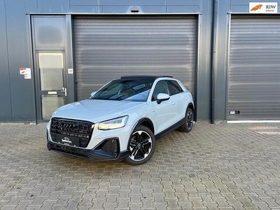 Grijs Occasion 2025 Audi Q2 S-Line SUV | € 35.950 (Eerlijke prijs)