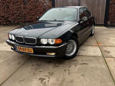 Occasion 2000 BMW 735 Sedan | € 10.150