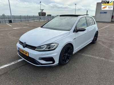 tweedehands VW Golf VII 2.0 TSI 4Motion R / Carbon / Army / Maxton