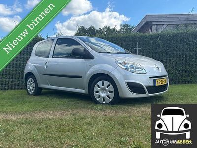 Occasion Renault Twingo Authentique 59 PK (43 kW) 2008 Grijs Hatchback