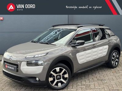 Bruin Occasion 2015 Citroën C4 Shine SUV | € 8.440 (Eerlijke prijs)