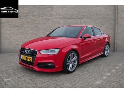 Rood Gebruikt 2014 Audi A3 Ambition Sedan | € 7.999 (Goede deal)