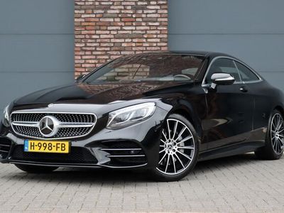 tweedehands Mercedes 560 S-KLASSE CoupéPremium+ AMG Line Aut9, Panoramadak, Distronic+, Memorypakket, Burmester, Keyless Go, Standkachel, Surround Camera, HUD, Stoelverwarming-/ventilatie, Luchtkwaliteitspakket, Rijassistentiepakket, Etc.