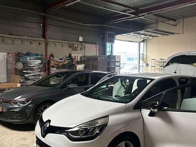 Wit Gebruikt 2013 Renault Clio IV Expression Hatchback | € 6.000 (Iets duurder)