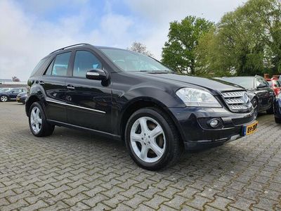 tweedehands Mercedes ML420 M-KlasseCDI 4 Matic Aut. *NAVI-FULLMAP+VOLLEDER+XENON+KEYLESS+CAMERA+ECC+PDC+CRUISE+HARMAN-KARDON-AUDIO+MEMORY*