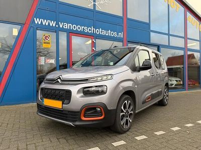 Grijs Occasion 2021 Citroën Berlingo XTR MPV | € 27.900