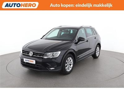 Zwart Occasion 2019 VW Tiguan Comfortline SUV | € 19.449 (Super prijs)