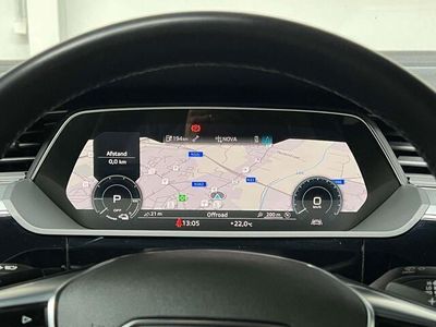 Grijs Occasion 2020 Audi e-tron SUV | € 27.990 (Iets duurder)