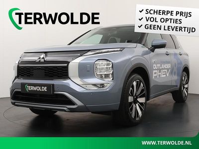 Grijs Occasion 2025 Mitsubishi Outlander P-HEV Instyle SUV | € 49.840