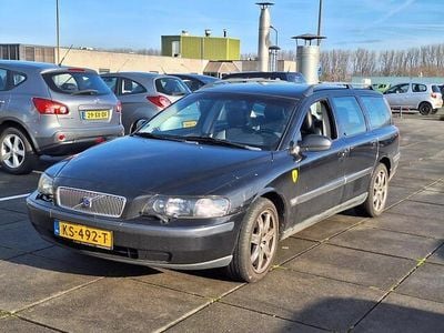 Zwart (metallic) Occasion 2004 Volvo V70 Stationwagen | € 1.250 (Super prijs)