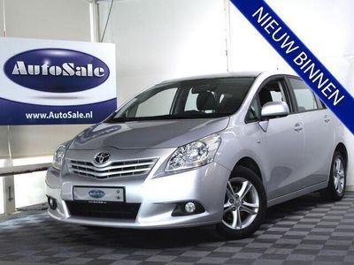 Grijs Gebruikt 2010 Toyota Verso MPV | € 12.744 (Duur)