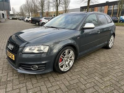 Grijs (metallic) Gebruikt 2009 Audi A3 Sportback S-Line Hatchback | € 7.995 (Eerlijke prijs)