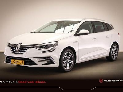 tweedehands Renault Mégane IV Estate 1.3 TCe 140 EDC Intens | AUTOMAAT | HALF LEDER | DAB | APPLE CARPLAY | TREKHAAK