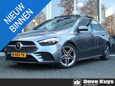 Grijs Occasion 2022 Mercedes B180 AMG line MPV | € 31.950 (Iets duurder)
