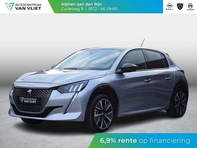 Grijs Gebruikt 2022 Peugeot e-208 GT Hatchback | € 17.890 (Eerlijke prijs)