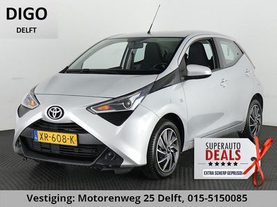 Grijs Occasion 2019 Toyota Aygo X-play Hatchback | € 9.999 (Eerlijke prijs)