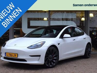 Wit Occasion 2021 Tesla Model 3 Performance Sedan | € 29.910 (Eerlijke prijs)