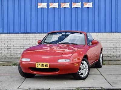 Rood Gebruikt 1992 Mazda MX5 Cabriolet | € 9.999