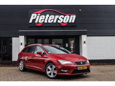 Occasion Seat Leon CONNECT 150 PK (110 kW) 2015 Rood Stationwagen