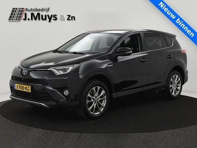 Zwart Occasion 2016 Toyota RAV4 Hybrid Executive SUV | € 18.990 (Goede deal)