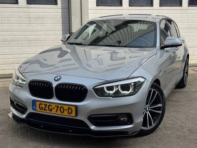 Occasion BMW 118 Sport Line 136 PK (100 kW) 2017 Zilver Hatchback