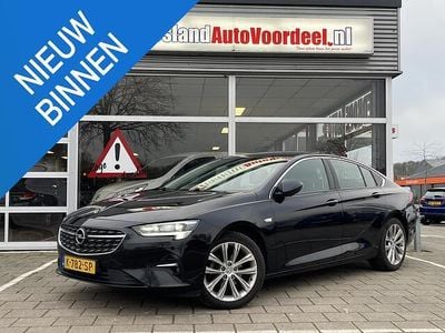 Zwart Gebruikt 2021 Opel Insignia Business Elegance Hatchback | € 13.499 (Iets duurder)
