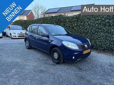 Blauw Occasion 2009 Dacia Sandero Hatchback | € 1.245 (Eerlijke prijs)