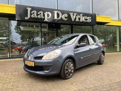 Occasion Renault Clio II Expression 75 PK (55 kW) 2006 Blauw Hatchback