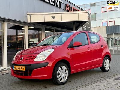 Rood Occasion 2011 Nissan Pixo Visia Hatchback | € 1.950 (Eerlijke prijs)
