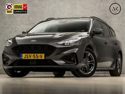 Grijs Occasion 2021 Ford Focus ST-Line Stationwagen | € 20.445 (Goede deal)