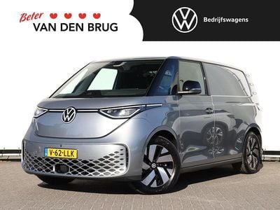 Zilver Occasion 2025 VW ID. Buzz Edition MPV | € 43.995 (Goede deal)