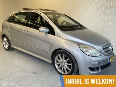 Grijs Gebruikt 2007 Mercedes B200 MPV | € 950