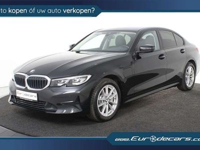 BMW 330e