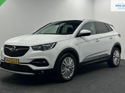 Wit Occasion 2020 Opel Grandland X Innovation SUV | € 15.000 (Eerlijke prijs)