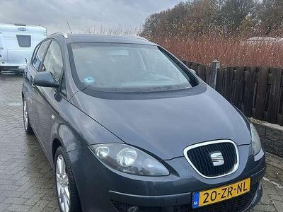 Grijs Gebruikt 2008 Seat Altea XL Stylance MPV | € 1.750 (Iets duurder)