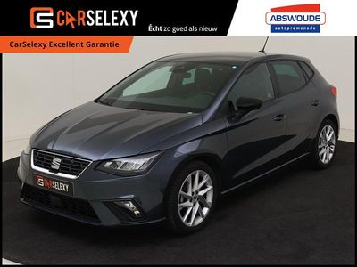 Grijs Gebruikt 2024 Seat Ibiza FR Hatchback | € 22.795 (Duur)