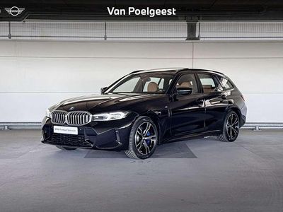 Black sapphiremetallic Gebruikt 2024 BMW 330e Comfort Edition Stationwagen | € 47.900 (Goede deal)
