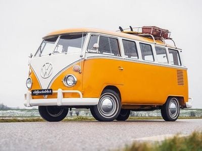 Oranje Occasion 1973 VW Type 3 Van | € 27.999